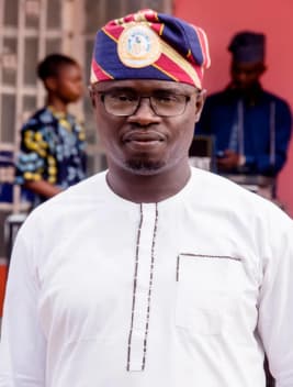 DM Seriki Ayotunde . 044